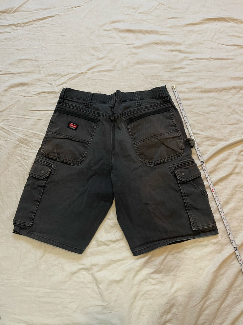 Dickies sun-kissed Black Cargo Work Shorts with Utility Pockets sun fade